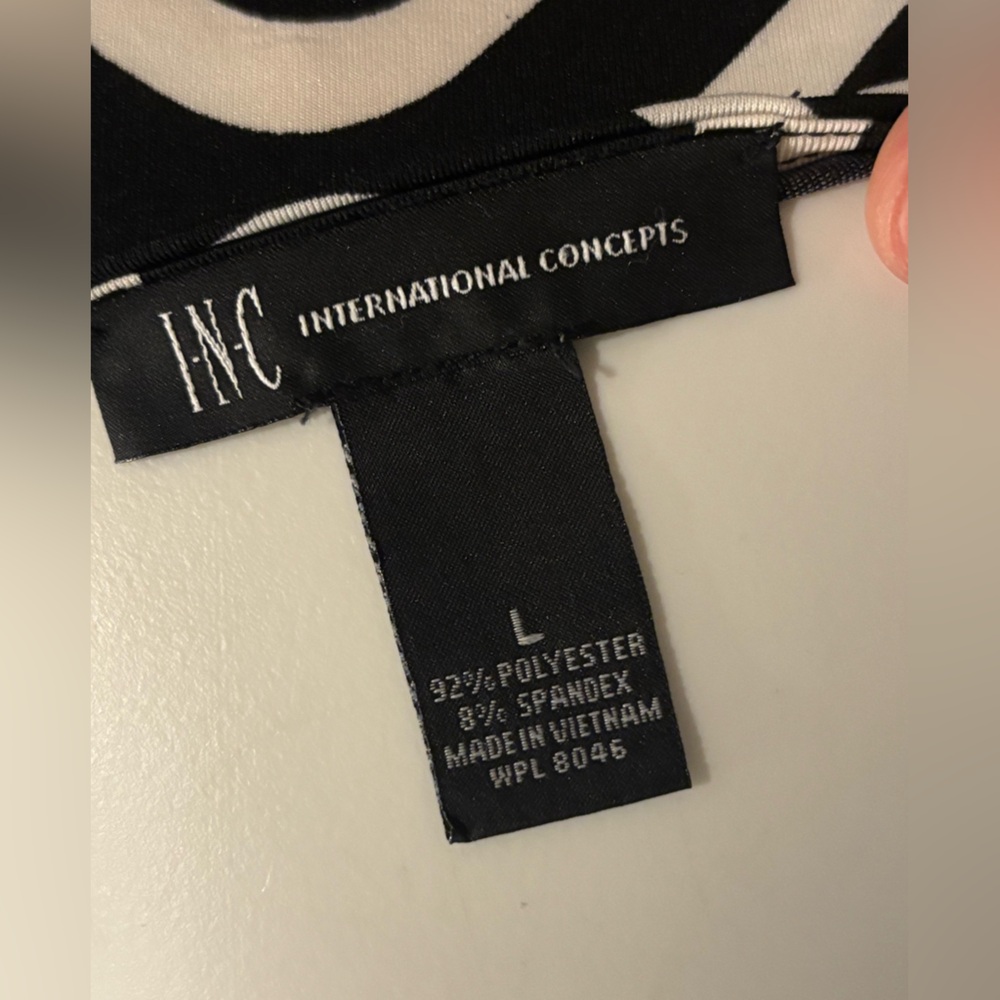 INC International Concepts Black and White Geometric Midi Dress - Picture 5 of 5